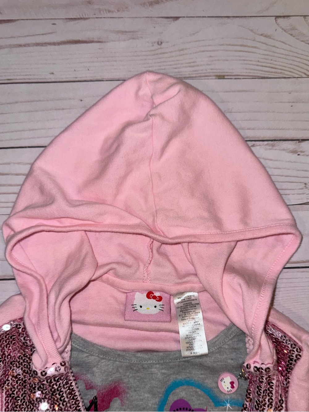 Hello Kitty sequin shirt jacket - Picture 4 of 13